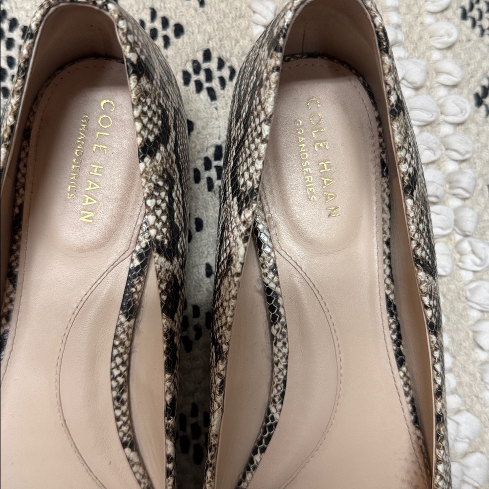EUC Cole Haan Brenna Skimmer Women's Snakeskin Print Flats 10.5 - Picture 6 of 7